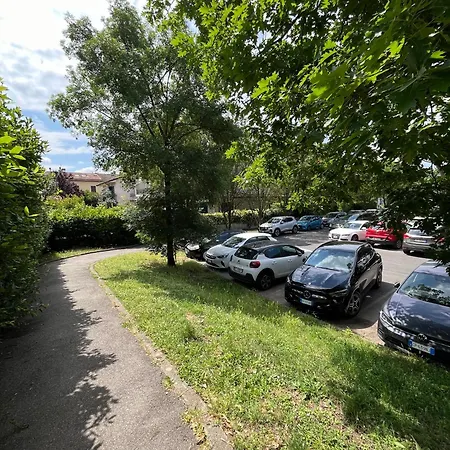 Nice Studio Apartment * Prato (Prato)